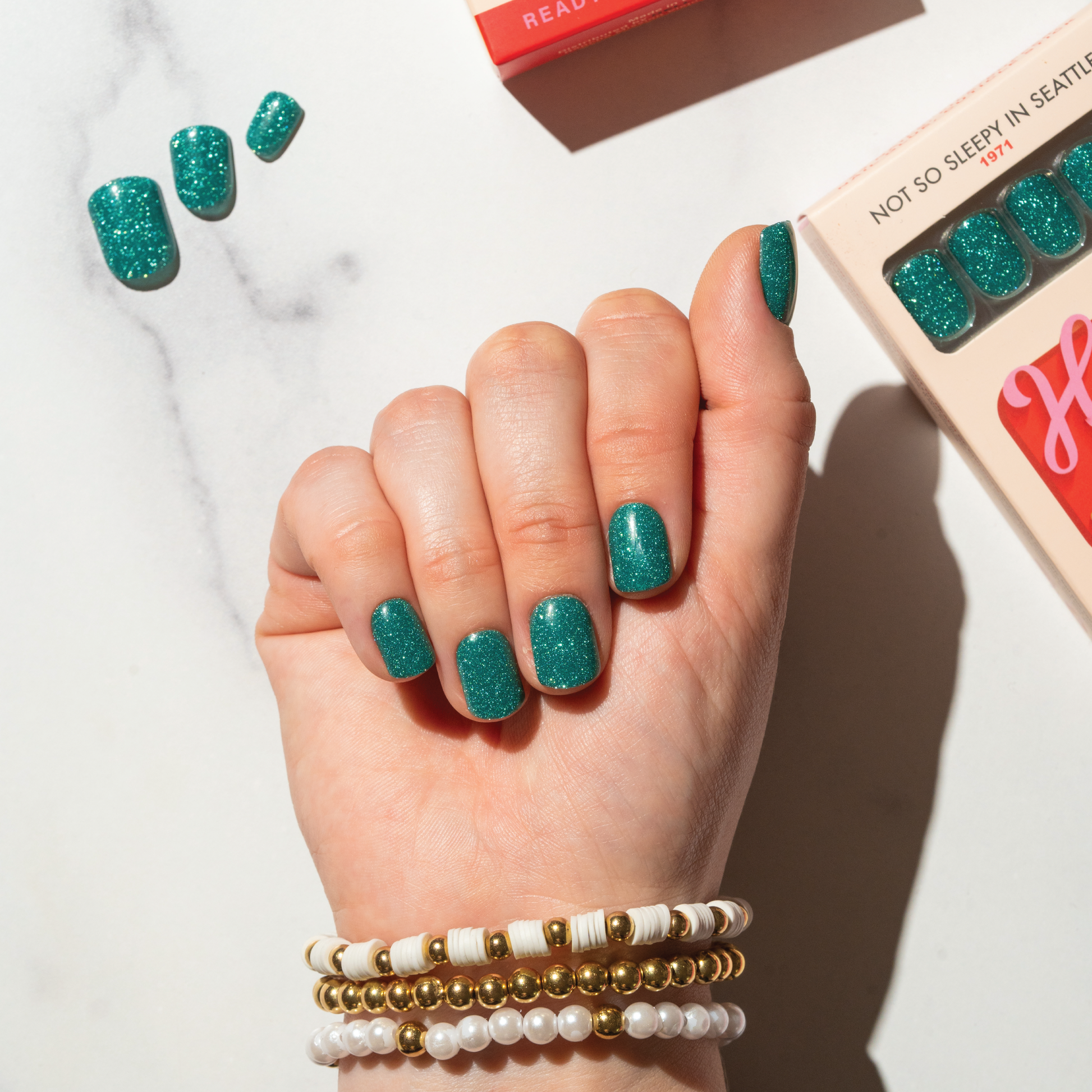 Green Glitter Press-On Nails NSS