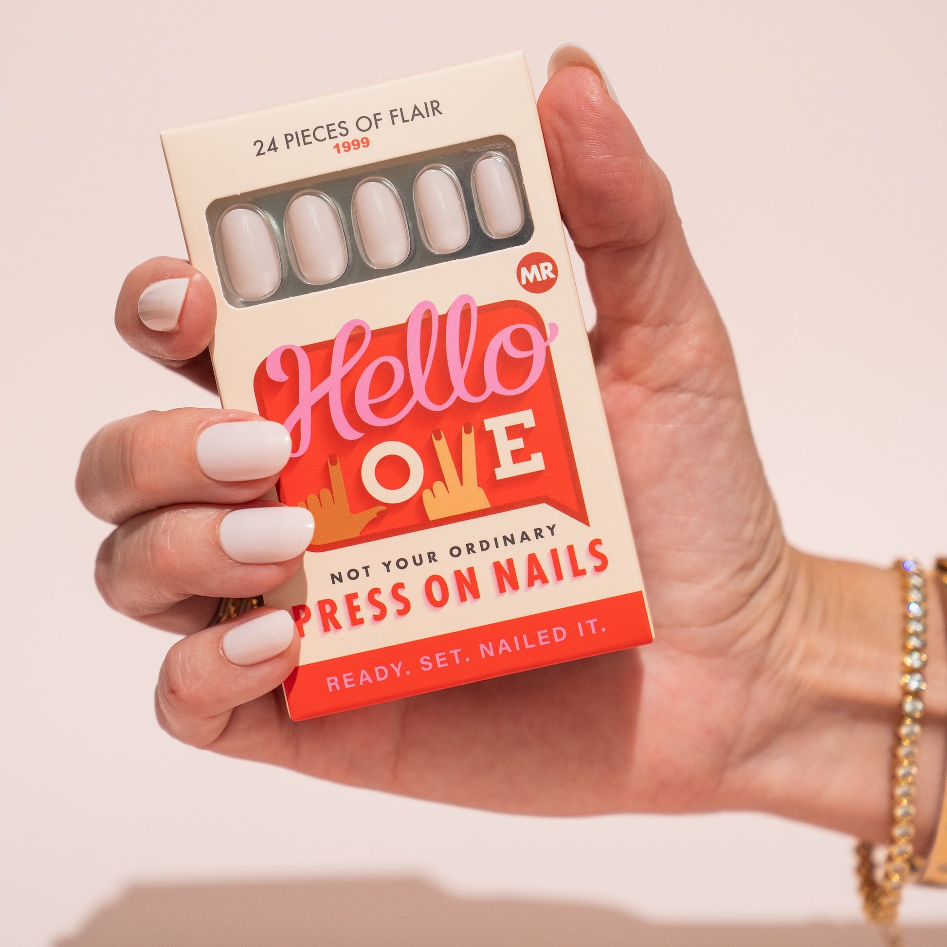 OPI_Bubble_Bath_Press_On_Nails_TPF-MR