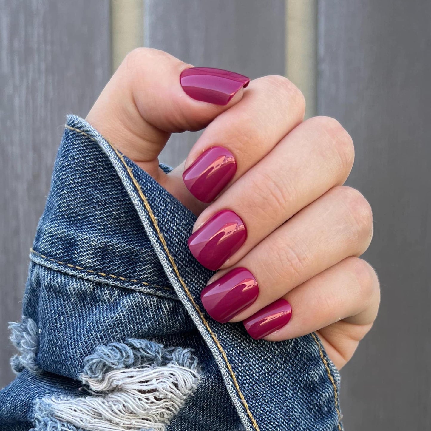 fuschia press on nails IOI