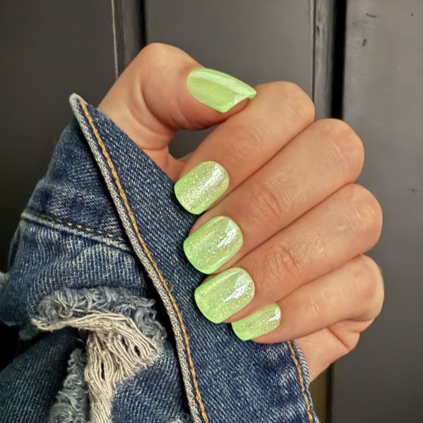 glow in the dark press on nail DEF