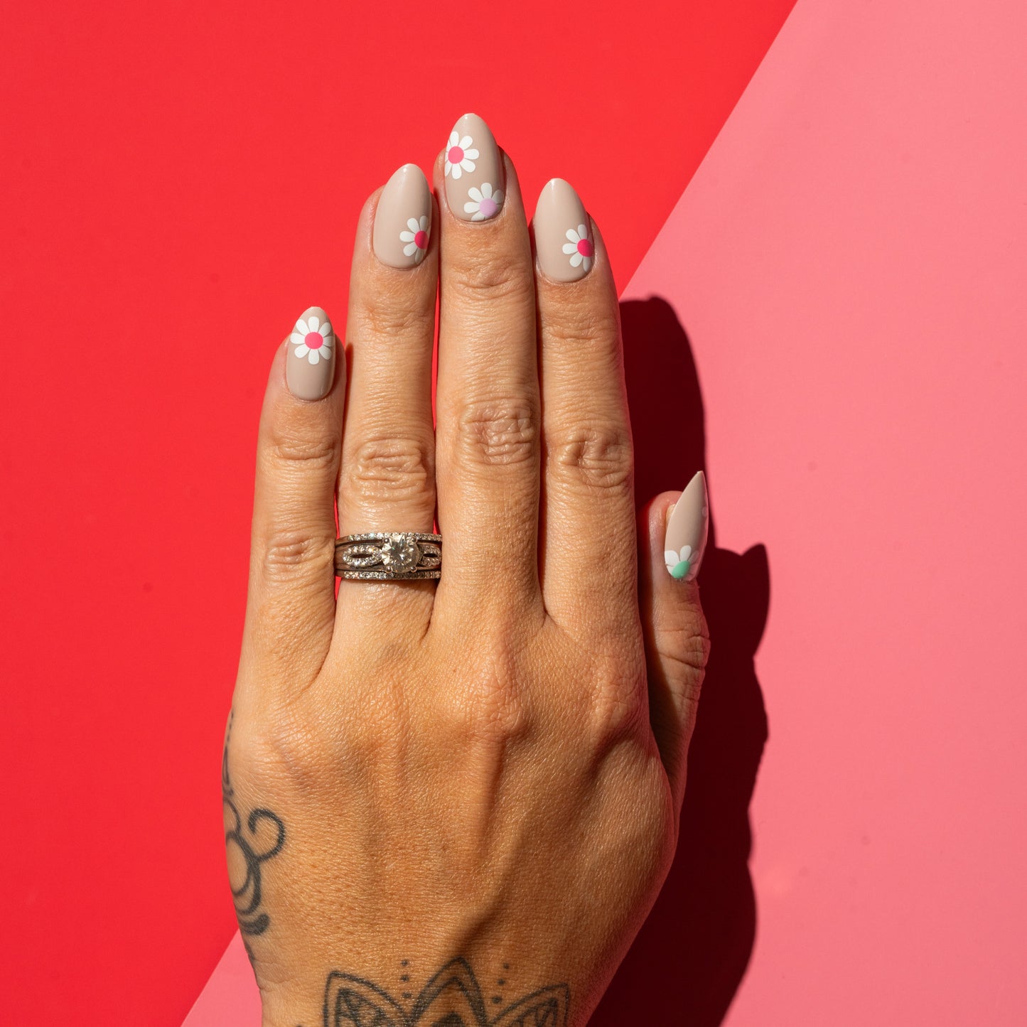 press on nails with flowers FFR