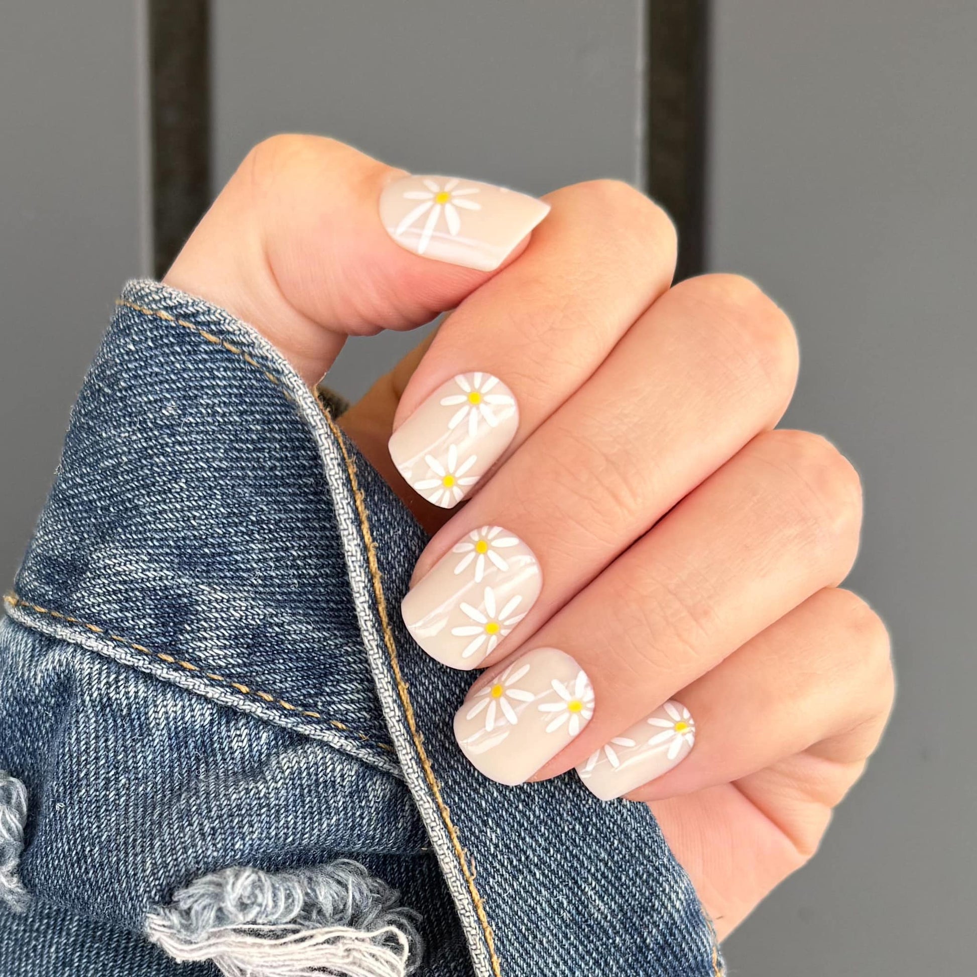 Daisy Press On Nail LMD