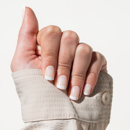 French Tip Glue On Nails 